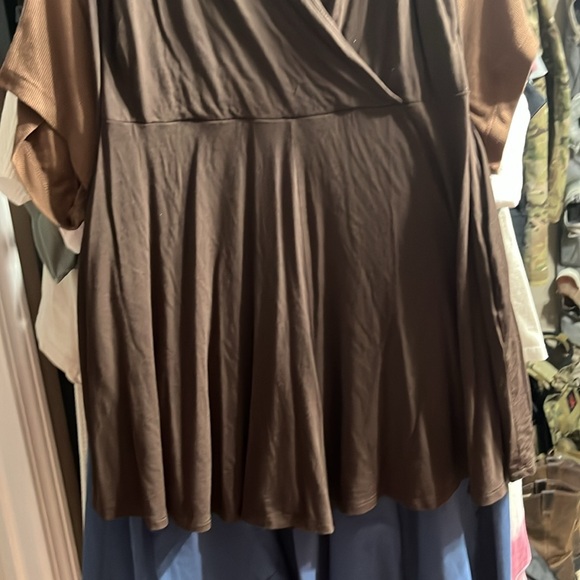 romper - Picture 2 of 4